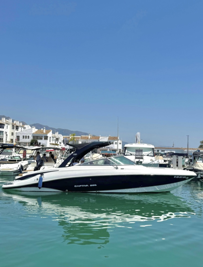Rinker Captiva 296